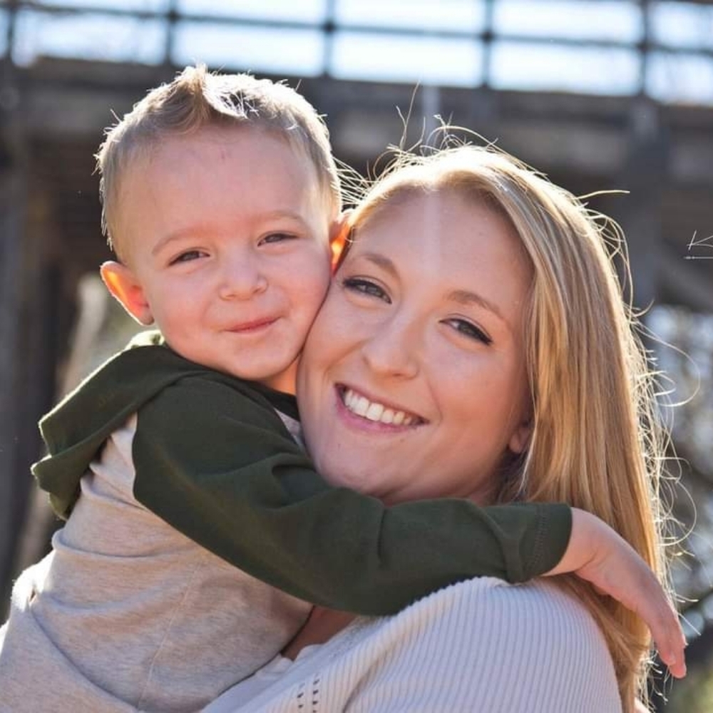 Meet your posher, Kaitlan